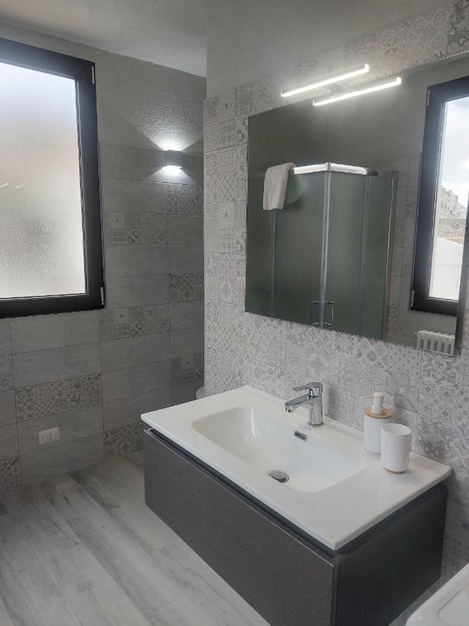 Casa Junno Lägenhet Monte SantʼAngelo Exteriör bild